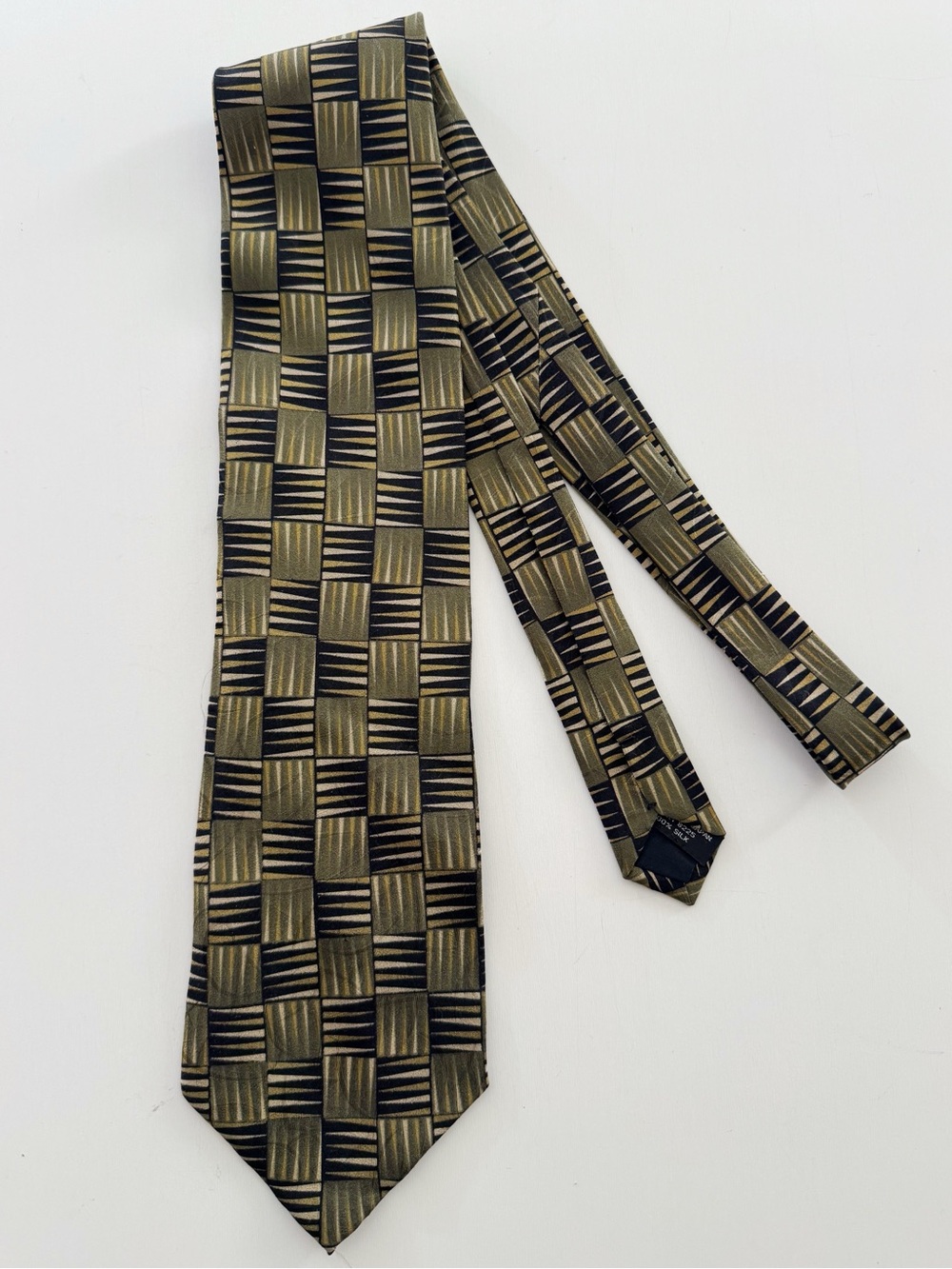 Vintage 90s Jhane Barnes Silk Tie